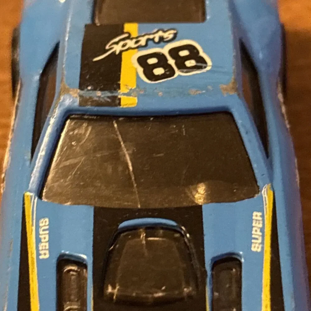 Unbranded Plastic Blue 1:64 Toyota TRD 88 Race Car